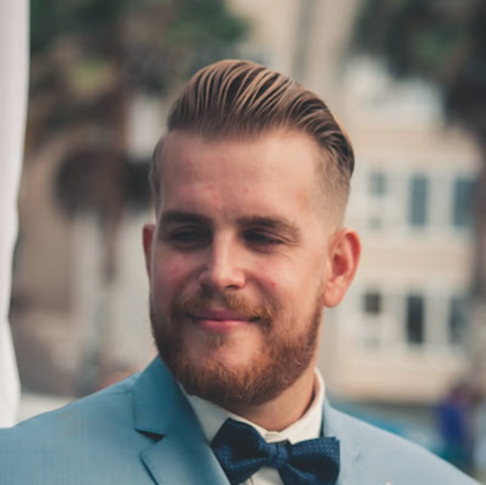 Meet your Posher, Travis